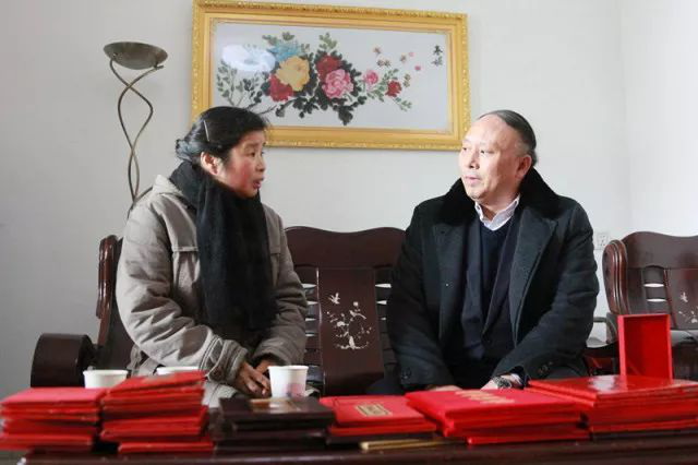 向他致敬！倒在扶貧攻堅一線的工會好干部胡學發(fā)