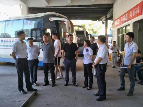 王曉視察青山、徐坊客運站改造工程進展情況