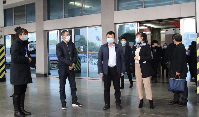 市政公用集團黨委委員、副總經(jīng)理郭曉慶一行調(diào)研九江長運、上饒汽運