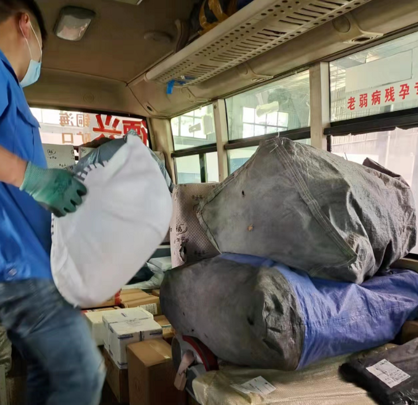 創(chuàng)新經(jīng)營 || 上饒汽運(yùn)：“客貨郵+快遞” 創(chuàng)新運(yùn)輸模式