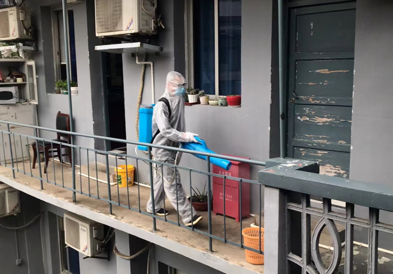 江西長(zhǎng)運(yùn)南昌地區(qū)各子公司開展預(yù)防性消毒專項(xiàng)行動(dòng)