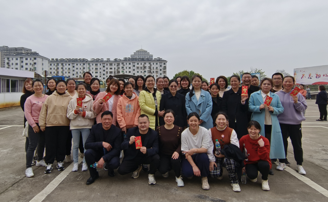 鷹潭長運(yùn)、公交：工會組織開展跳繩比賽