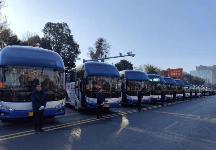 吉安長(zhǎng)運(yùn)：圓滿完成市人大、政協(xié)兩會(huì)用車保障任務(wù)