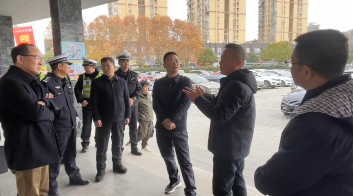 景德鎮(zhèn)長(zhǎng)運(yùn)：景德鎮(zhèn)市領(lǐng)導(dǎo)調(diào)研景德鎮(zhèn)長(zhǎng)運(yùn)春運(yùn)工作