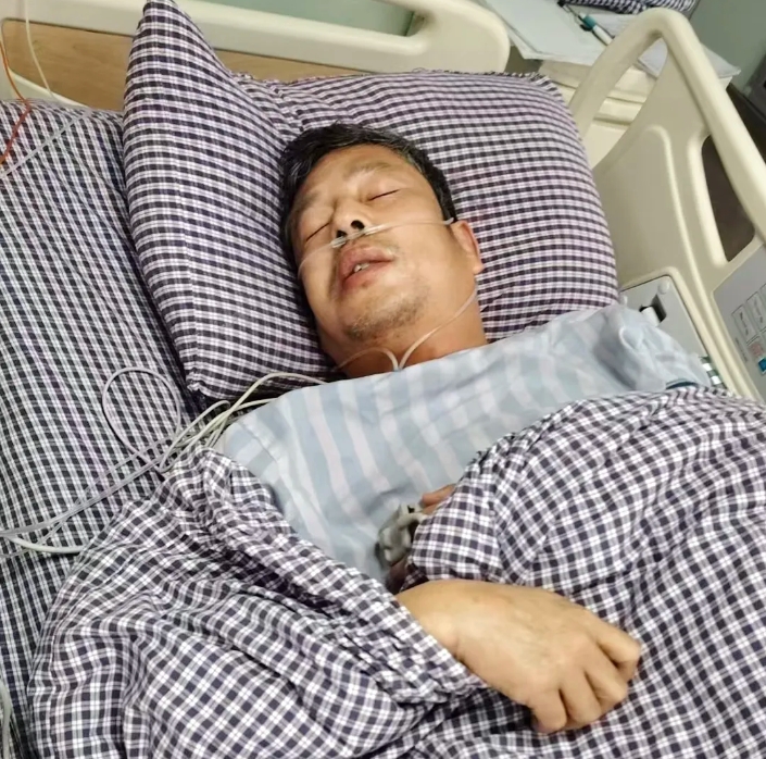 鄱陽長(zhǎng)運(yùn)：緊急時(shí)刻 他用頑強(qiáng)意志保乘客安全無恙