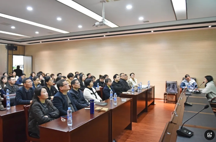 江西長運舉辦AI技術專題講座 萬建紅出席