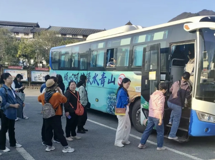 撫州長運：景區(qū)直通車迎來春游高峰
