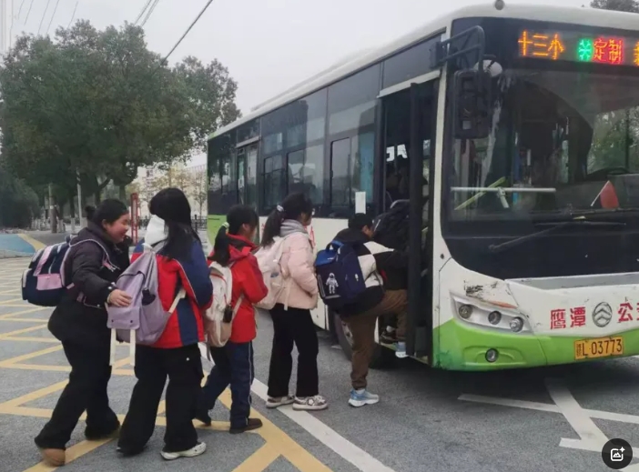 鷹潭公交：創(chuàng)新驅(qū)動 精準施策 實現(xiàn)智慧化轉(zhuǎn)型新突破